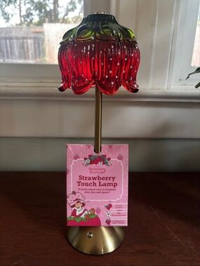 Strawberry Shortcake Red & Green Glass Touch Lamp